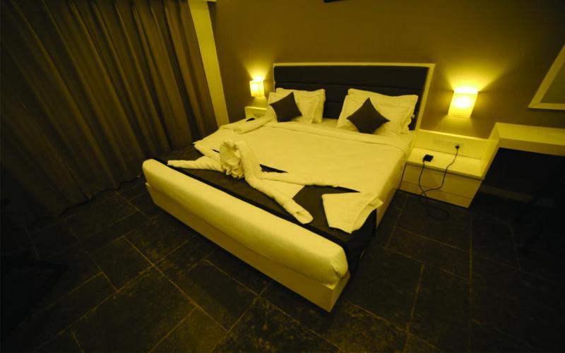 Hotel Dwarawata Dharwad Eksteriør billede