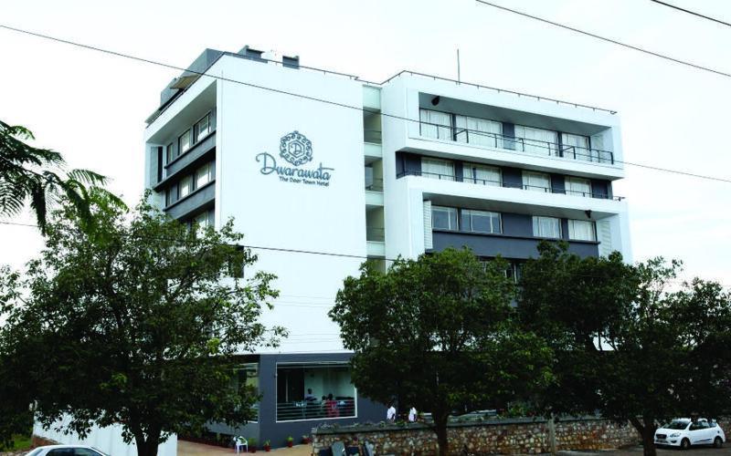 Hotel Dwarawata Dharwad Eksteriør billede
